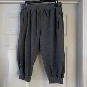 Zacard Fashion Simple Fit Sweatpants Gray Capri length zippered pockets Sz XXL